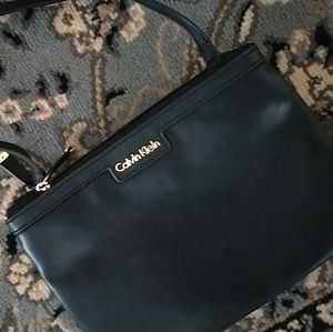 Calvin Klein Purse, real soft leather, 2019 new,